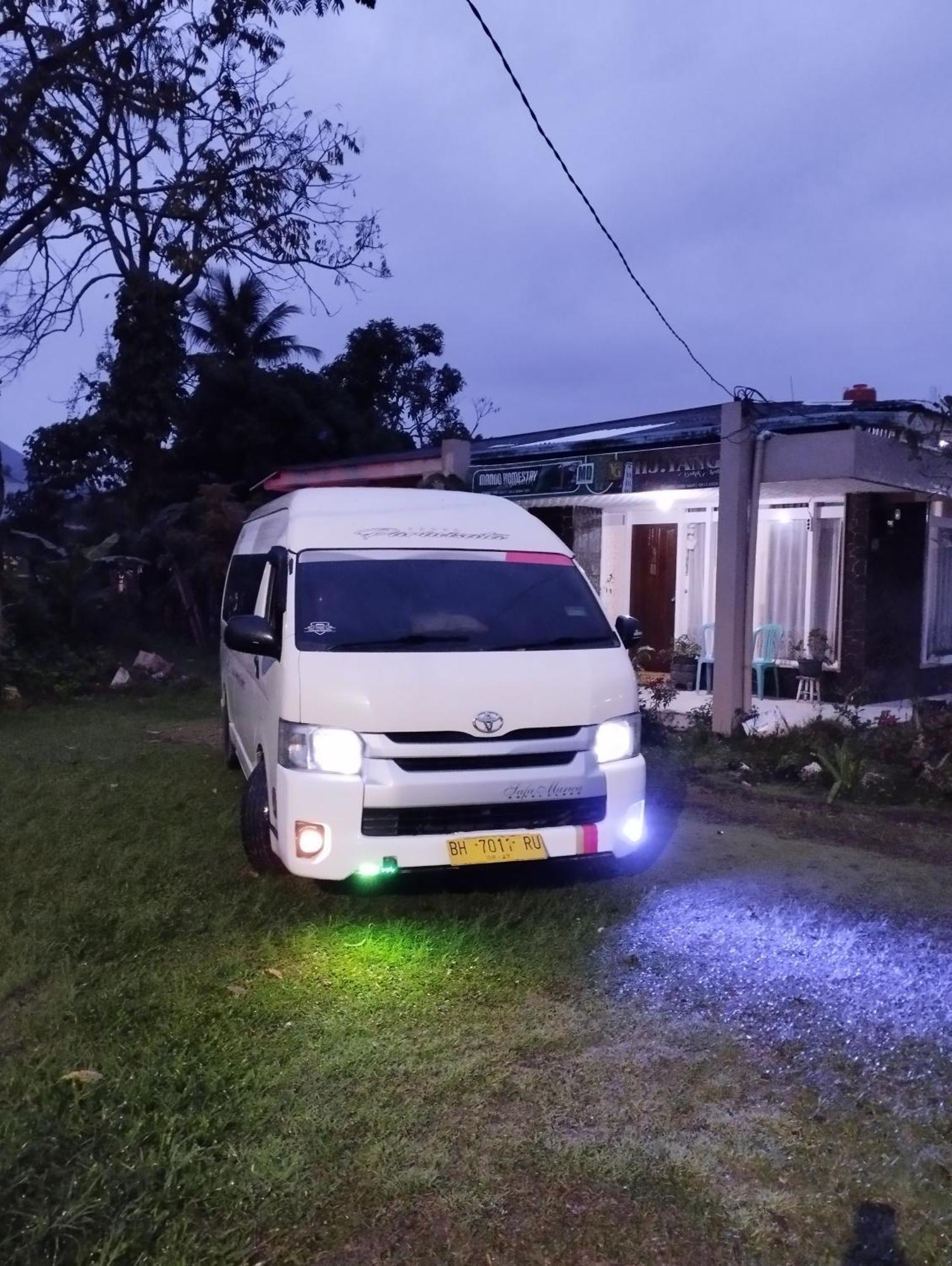 Mando Homestay III Bukittinggi Exterior photo