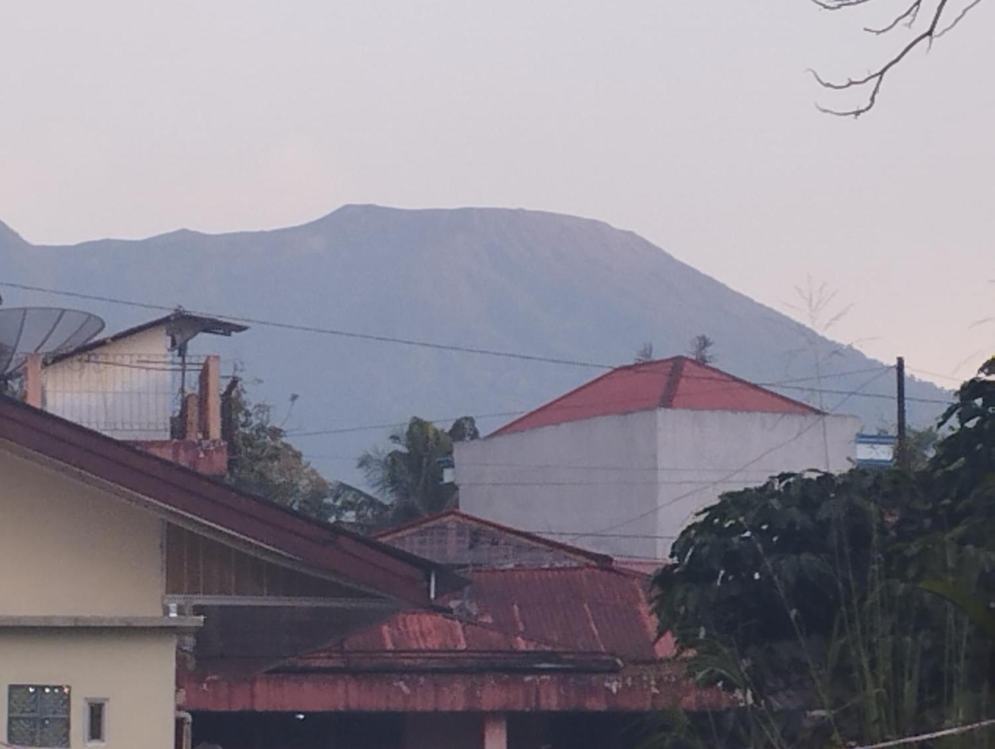 Mando Homestay III Bukittinggi Exterior photo